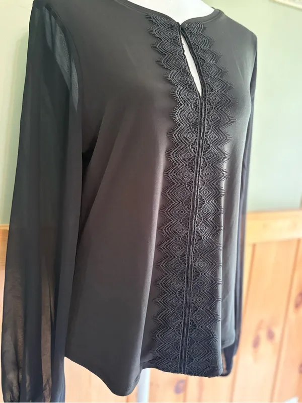 White House Black Market Black Long Sheer Sleeve Keyhole Blouse with Trim M NWT - Image 2