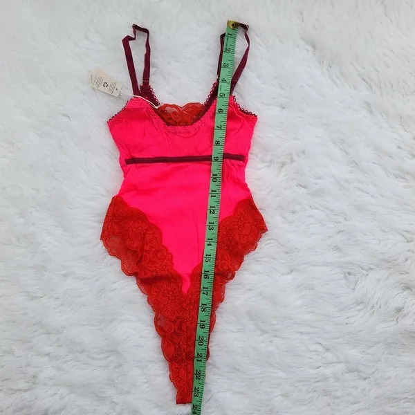 We are HAH -416 NWT Thanks for‎ Nothin Bodysuit Lava/Hala Hot Pink Red Lace XS - Image 5