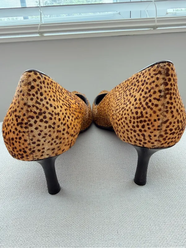 Antonio Melani Leopard Calf Hair Heels 7.5M - Image 3