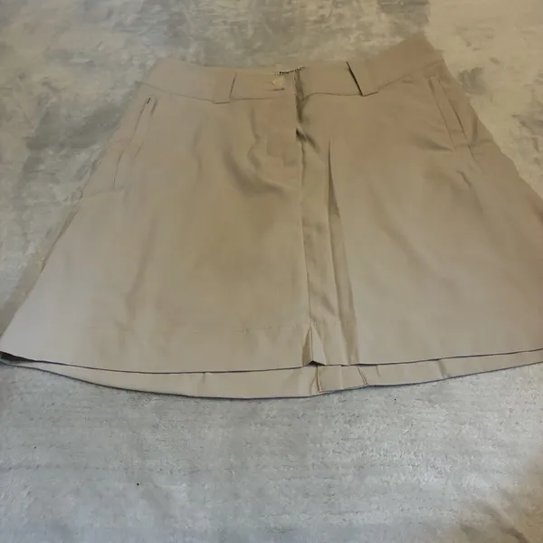 Nike Golf Tour Performance Size 2 Dri Fit Khaki Beige Tan Color Pockets - Image 2