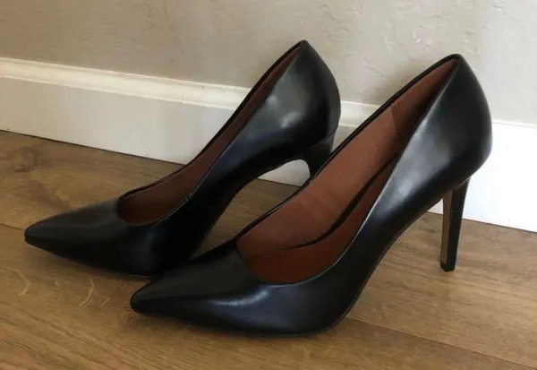 Pumps Heels Size 7.5 - Image 3