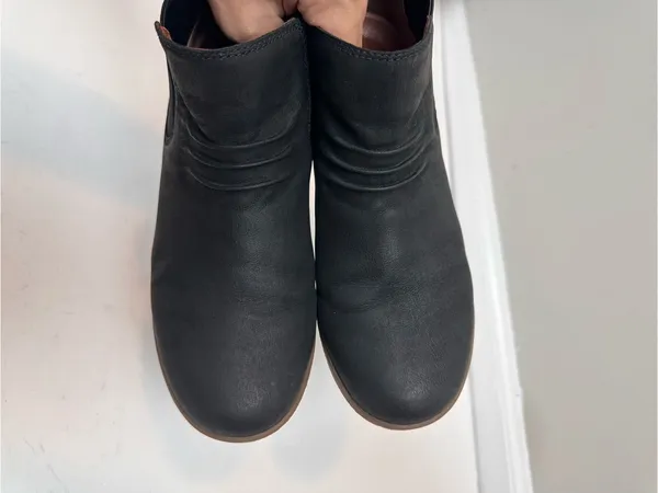 Dansko Bea Waterproof Ankle Boots, Black Nubuck, Women's 38 EU (US 7.5-8) - Image 8