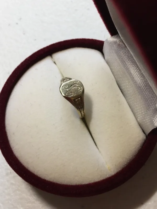 ANTIQUE OSTBY & BARTON 10K GOLD BABY RING Sz 2 - Image 5