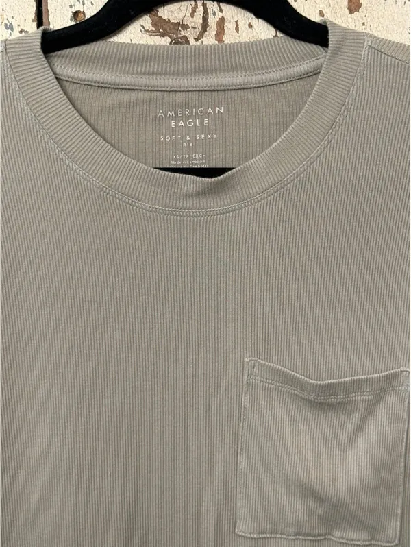American Eagle Soft and Sexy Ribbed pocket Tee Size XS - Image 2