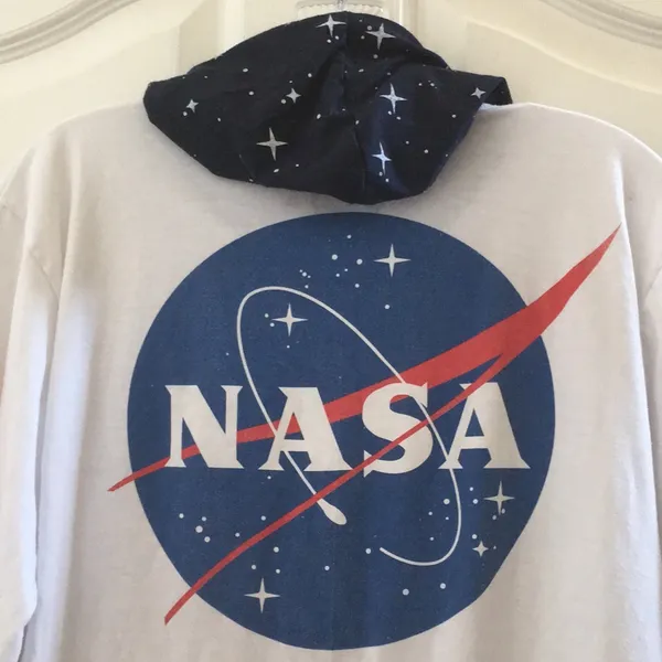 FINAL MARKDOWN Unique nasa tee medium White - Image 9