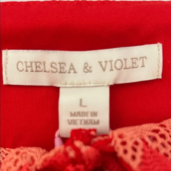 Chelsea & Violet Red and Pink Lace Tie-Front Cropped Top 2 pieces set - Image 3