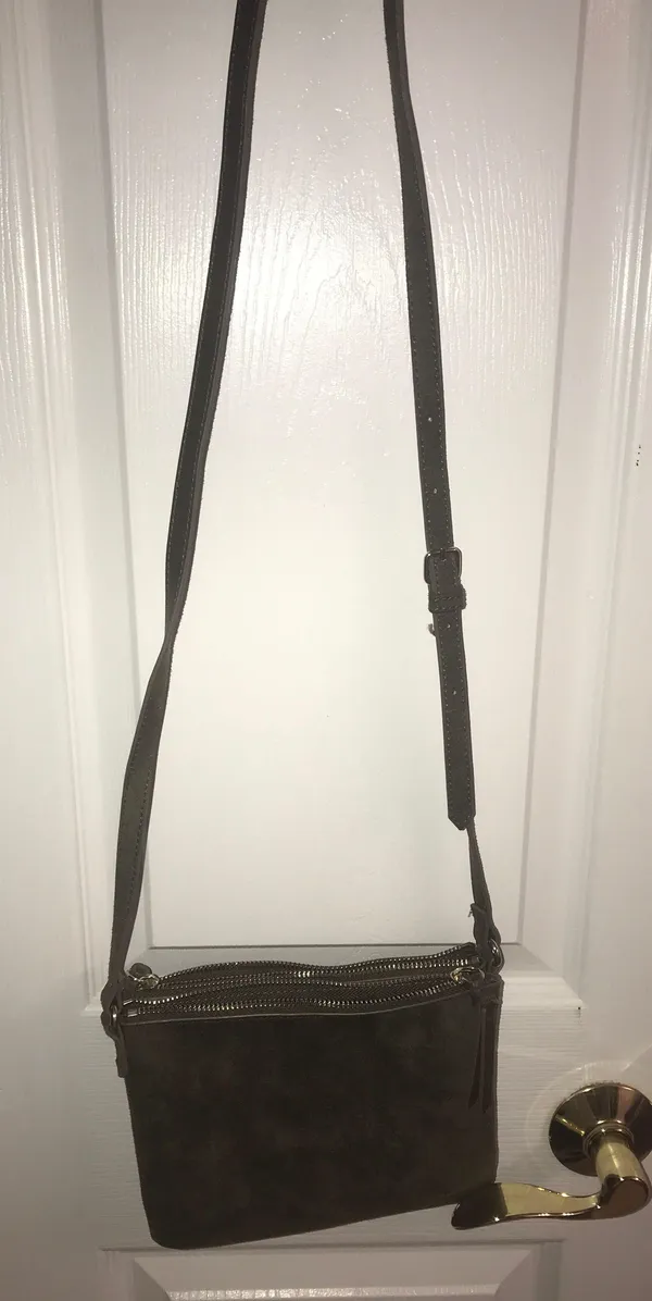 Green Suede Purse - Image 5