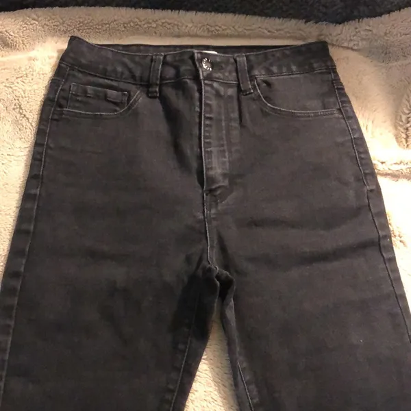 🔹4 for $30 Forever21 Skinny Jeans - Image 2