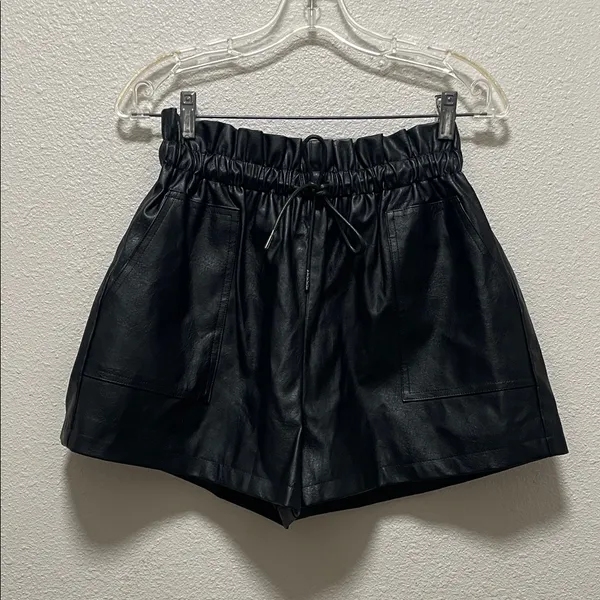 QIANXIZHAN Women's Leather Shorts, Faux High Waisted Wide Leg - Image 4