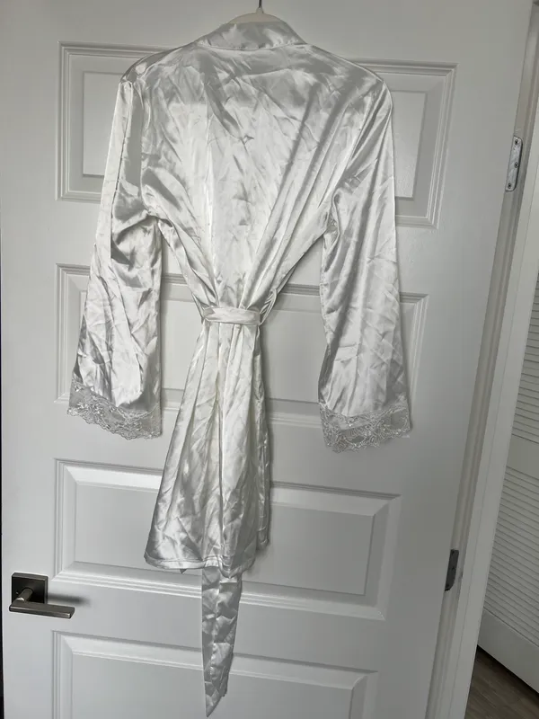 White Lace Robe - Image 2