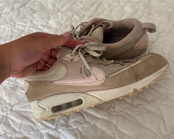 Pink Nike Air Max Women’s - Image 4