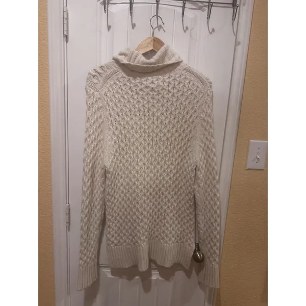 J Crew White Sweater Size L - Image 8