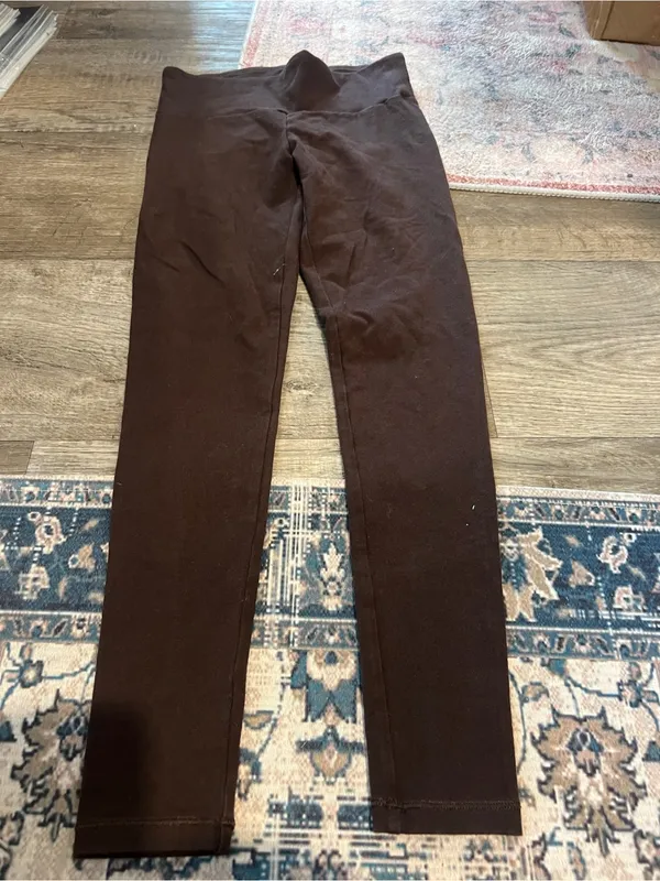 Aritzia homestretch Basic High-Waist Solid Leggings - Dark Brown - Image 5