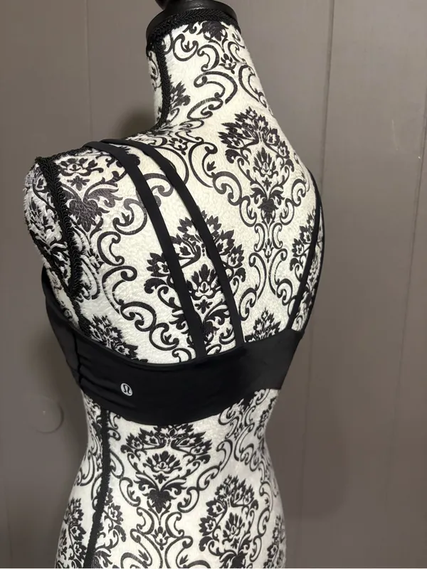LULULEMON Bundle 2 Pieces Like a Cloud Bra - Image 5