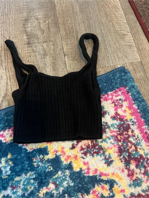 Wilfred Black Ribbed Knit Crop Tank Top - Women's - Image 4