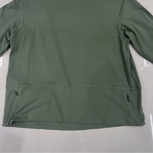 Lululemon Ready to Rulu Pullover
Green Twill - Image 5