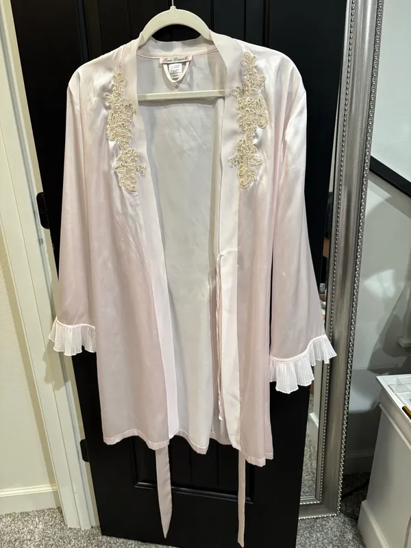 Linea Donatella Robe - Image 4
