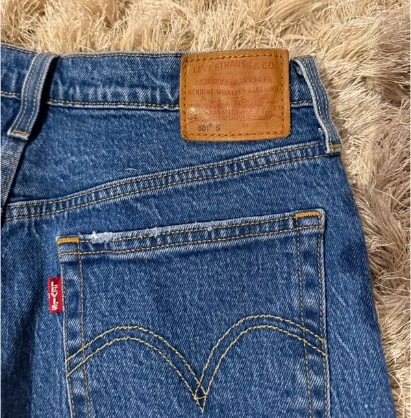 Vintage Levi’s 501 Jean short Button Fly  - Image 6