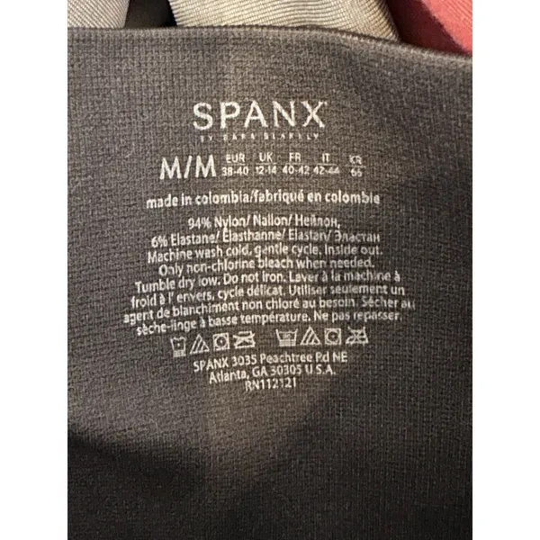 Spanx Crop Leggings Women's Medium Black Gray Camo Look At Me Now Seamless NEW - Image 2