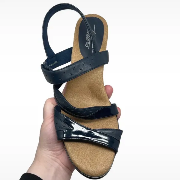 Trotters “Marvie” Navy Blue Leather Heeled Hook & Loop Sandals Women’s 8.5 Wide - Image 11