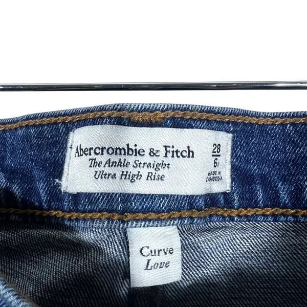 Abercrombie & Fitch Curve Love Ultra High Rise Ankle Straight Jeans 28/6 - Image 5