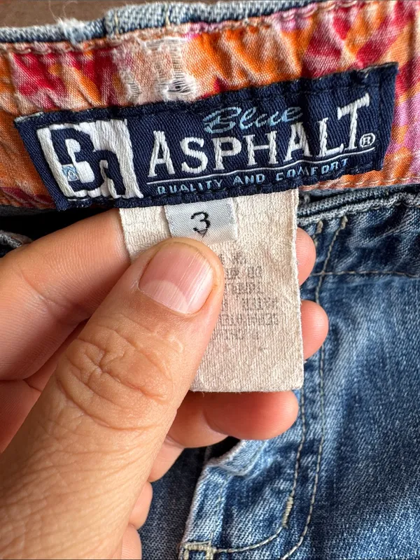 Blue Asphalt Vintage Light Wash Flare Jeans - Wide Leg - Image 2