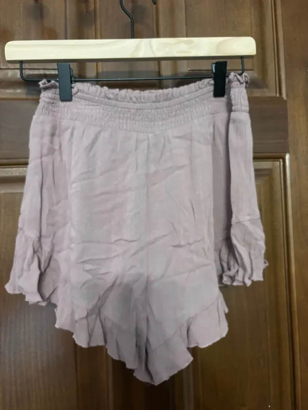 Dusty Mauve Ruffle High Waisted Flowy Shorts - Image 2