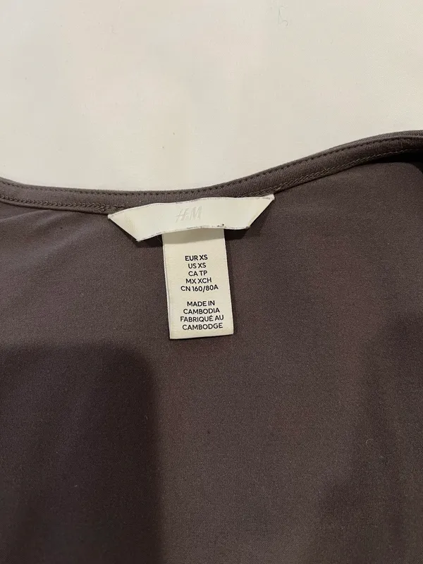 H&M Long Sleeve (xs) - Image 2
