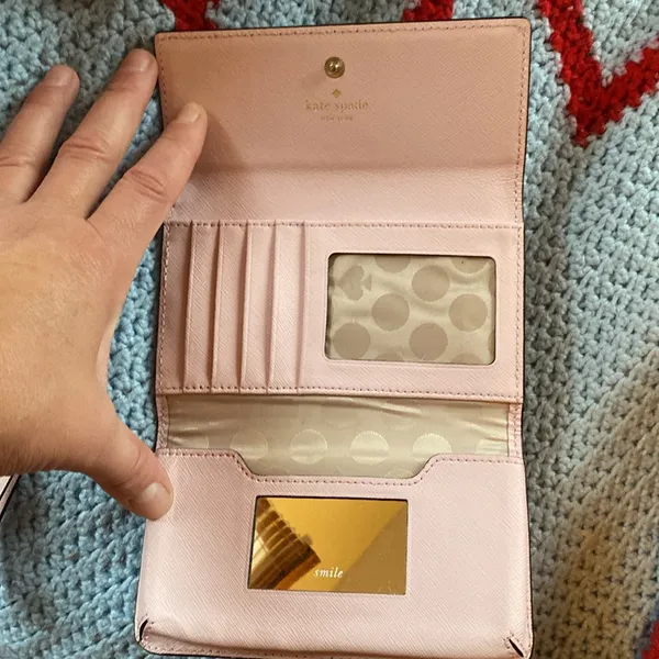 Kate Spade wristlet - Image 10