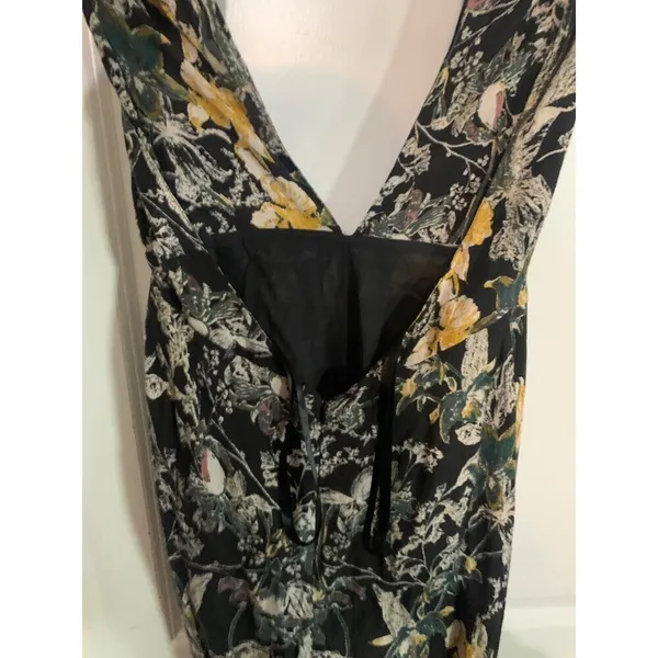 Free‎ People Black Twisted Floral Halter Jumpsuit Size 6 Plunge Open Back Crop - Image 6