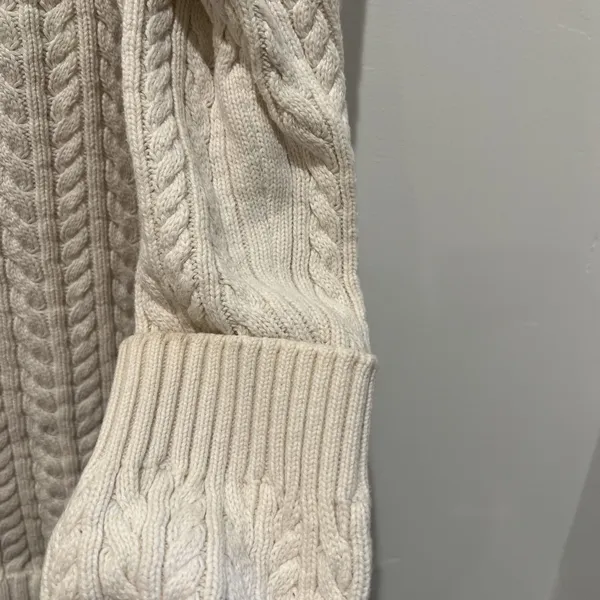 Lauren Ralph Lauren Sweater Cable Knit Quiet Luxury Preppy Cream measures size L - Image 7