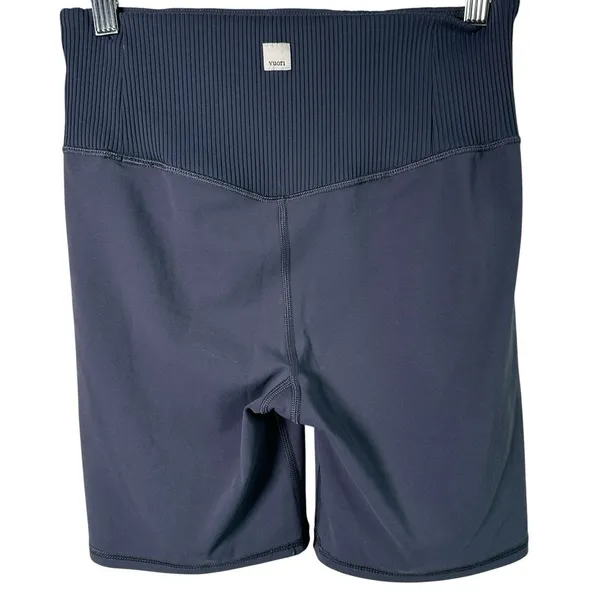Vuori Rib Studio Bike Shorts Gray - Image 2