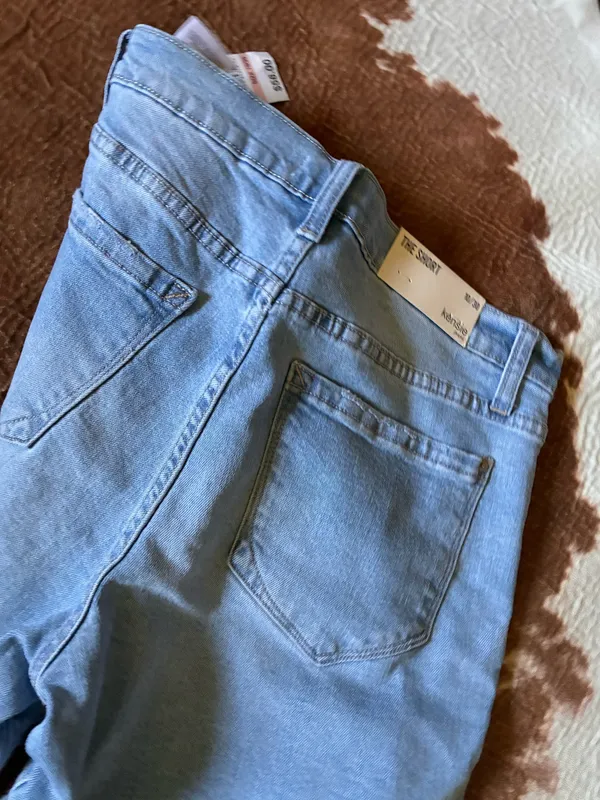 Women's light wash denim cutoff shorts new with tags Kensie jeans Size 10/30 - Image 5