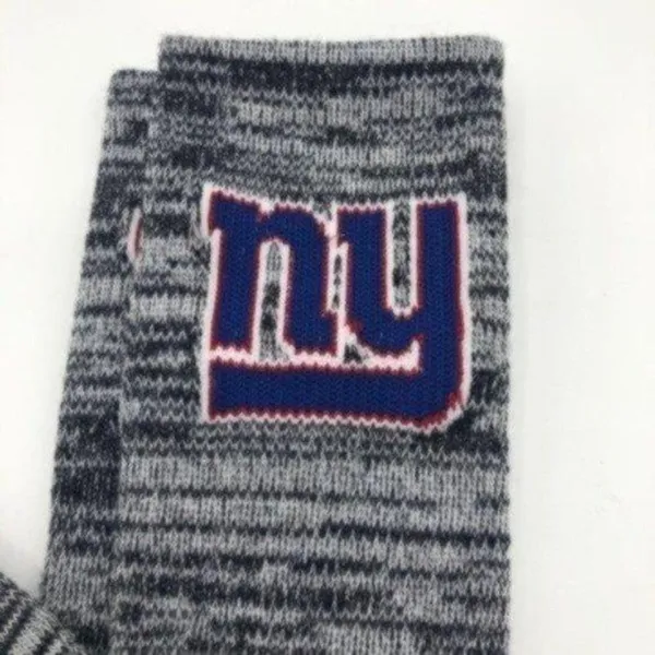 New York Giants Football Sporty Athletic Crew Style Socks - Image 3