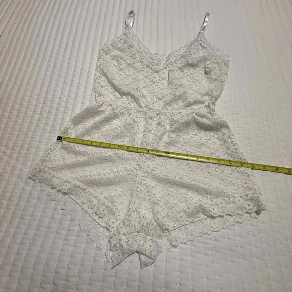 Frederick’s Of Hollywood White Floral Lace Romper Lingerie Sz L Large - Image 5