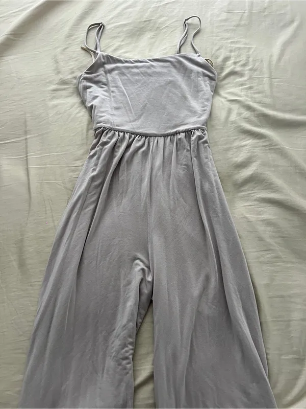 Aritzia Wilfred Light Gray Wide-Leg Jumpsuit - Image 3