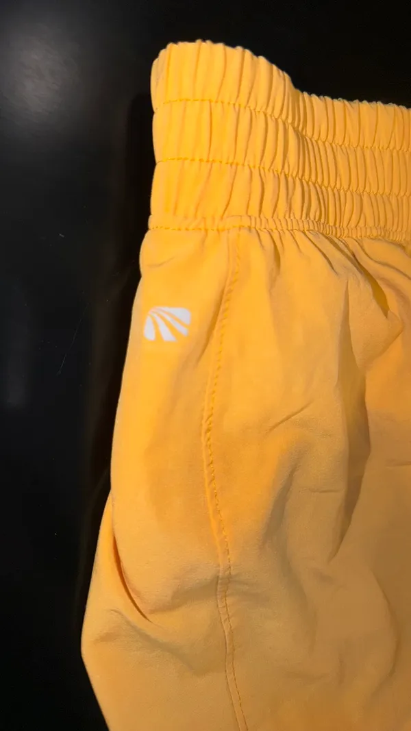 Shorts Yellow - Image 4