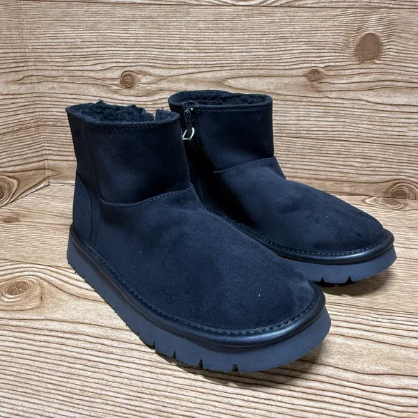 Black Ankle Boots Women Sz 6 Faux Suede Memory Foam Lined Winter Snow Warm‎ Zip - Image 3