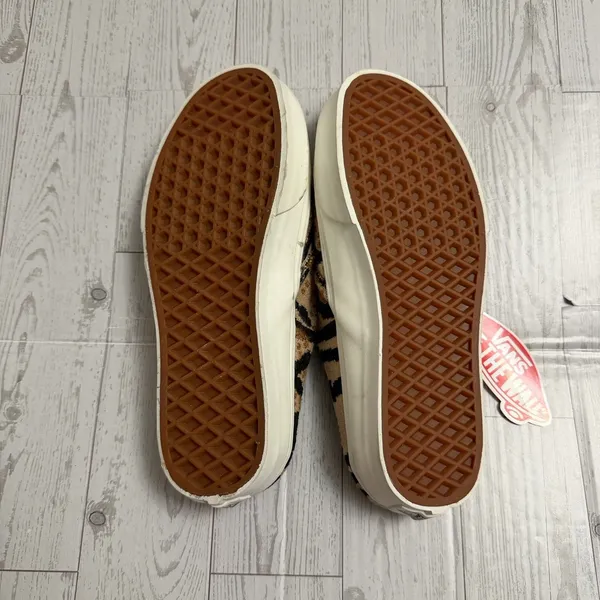 Vans Skeleton Appliqué Slip-on Shoes Women's 6 Men's 4.5‎ Halloween Goth Rocker - Image 9