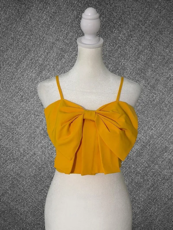 Yellow Oversized Bow Cropped Cami Top Size Small - Image 3
