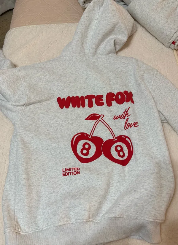 White Fox Boutique Sweat Set - Image 3
