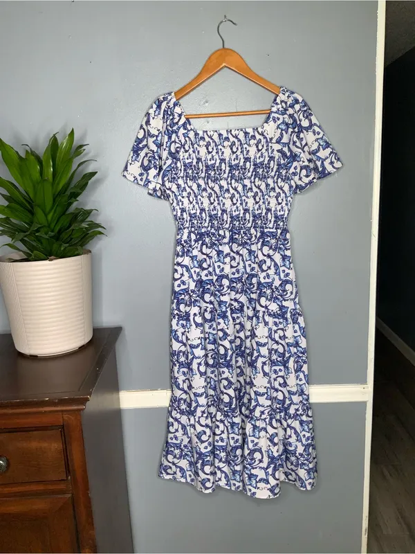 Blue & White Smocked Square Neck Floral Midi Dress Medium - Image 6