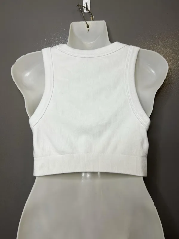 OFFLINE By Aerie Sports Bra Womens Medium White Seamless Racerback Crop Stretch - Image 5