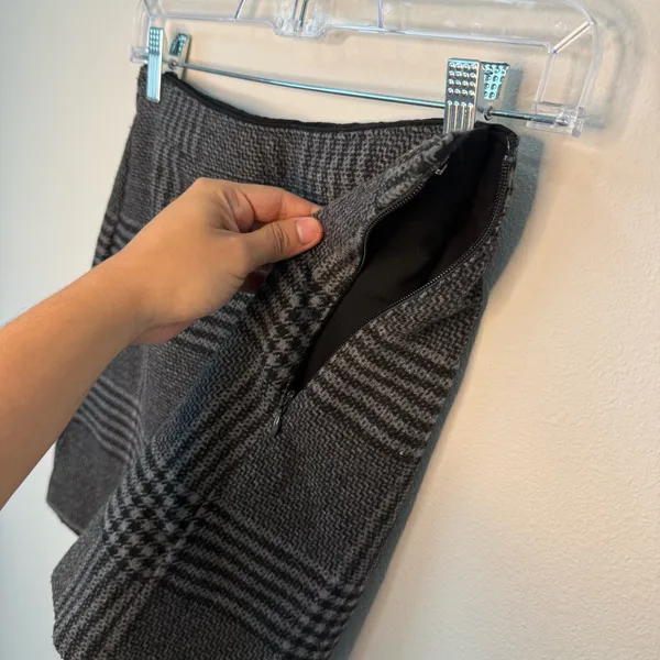 Abercrombie & Fitch Skirt - Image 5