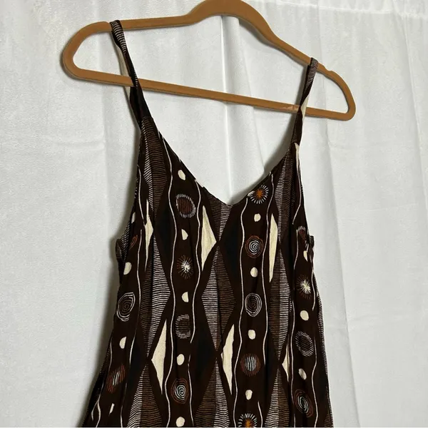 Simply‎ Fashion Brown Tan V Neck Spaghetti Strap Lightweight Midi Dress Medium - Image 3