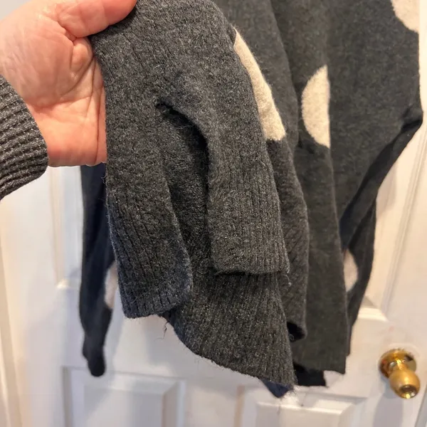 Madewell Womens XL Charcoal Gray Polka Dot Merino Wool Alpaca V-Neck Sweater - Image 7