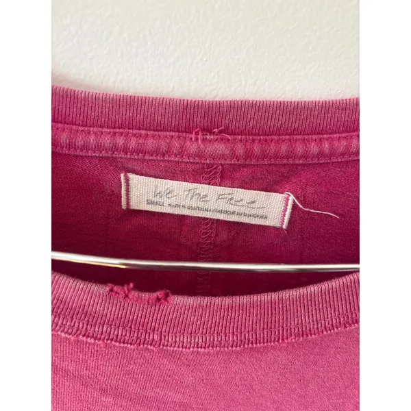 We The Free Free People Magenta Pink Long Sleeve Distressed Pocket Tee Small - Image 2
