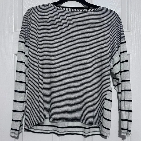 ALICE + OLIVIA Long Sleeve Linen Blend Shirt‎ Black White Stripe Womens Medium - Image 2