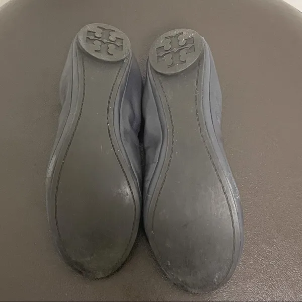 Tory Burch Eddie Navy Blue Leather Ballet Flats 6 M Folding Elastic Rim *No box* - Image 6