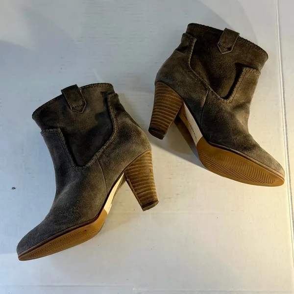 Karl Lagerfeld Provence Gray Suede Cowboy Ankle Boots - Image 12